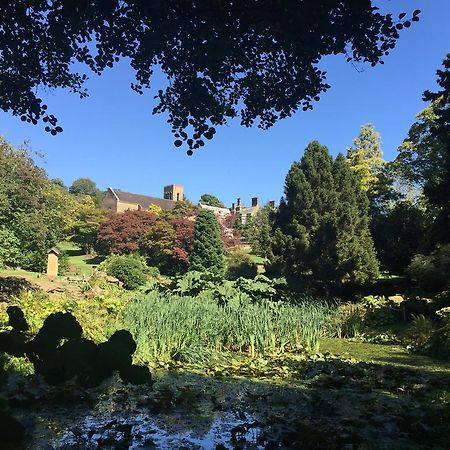 Burrswood Health And Wellbeing Hotel Tunbridge Wells Buitenkant foto